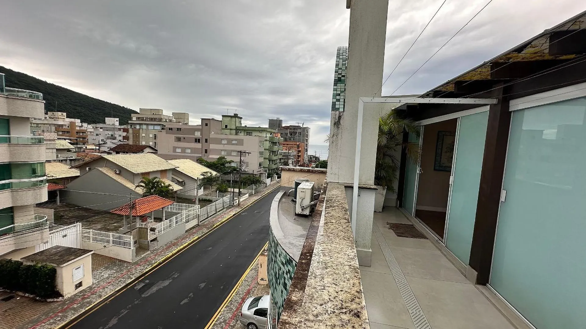 575 - Apto 3 Dormitorios A 250M Da Praia De Bombas Bombinhas Brasil