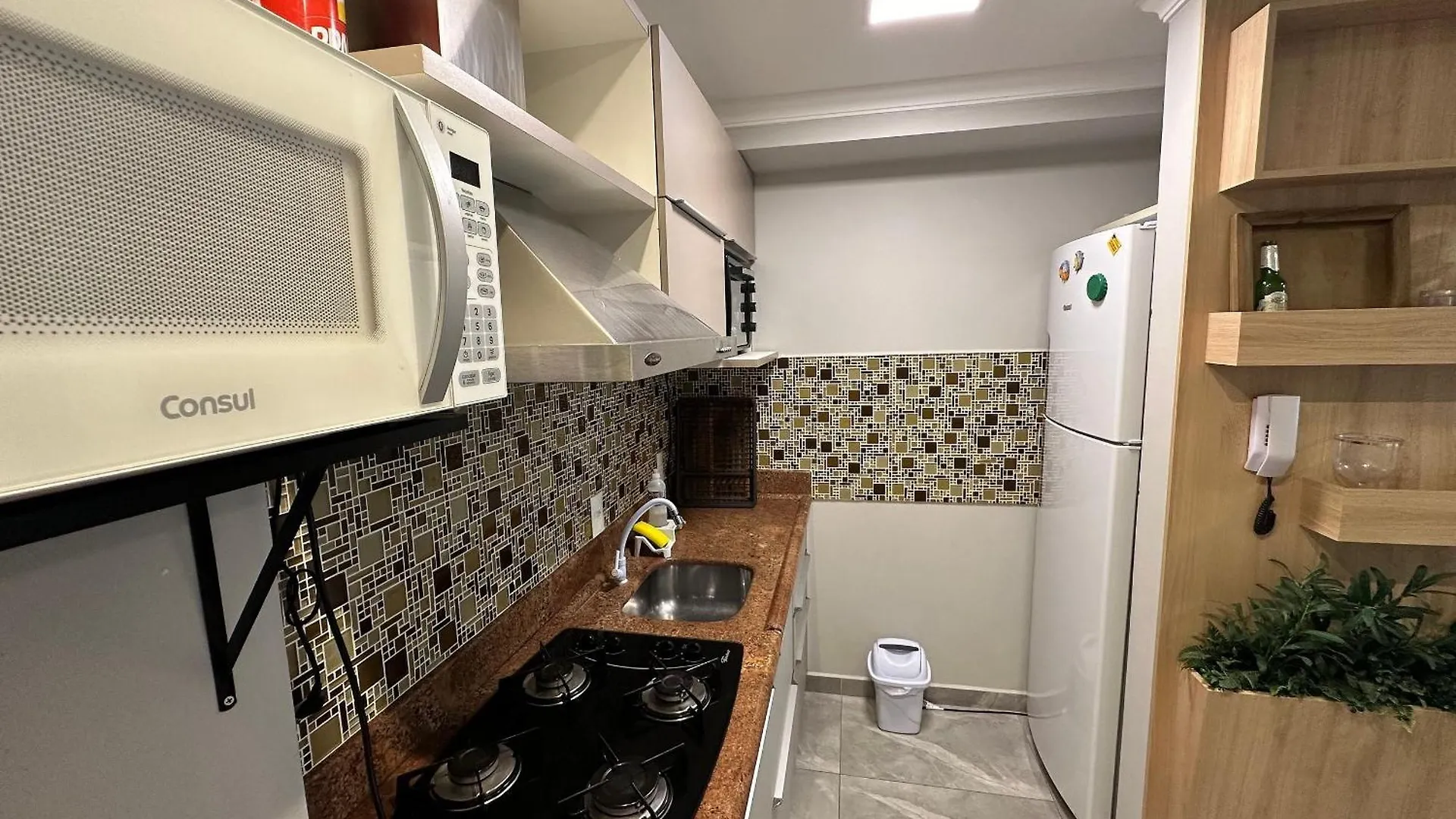 575 - Apto 3 Dormitorios A 250M Da Praia De Bombas Bombinhas Apartamento